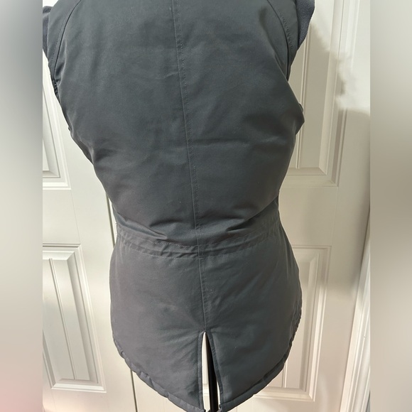 Aritzia Community Vest for winter Size S - Picture 4 of 8